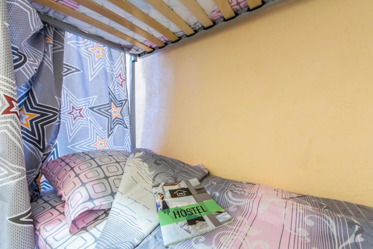 Vorobey Hostel Kiev Eksteriør billede