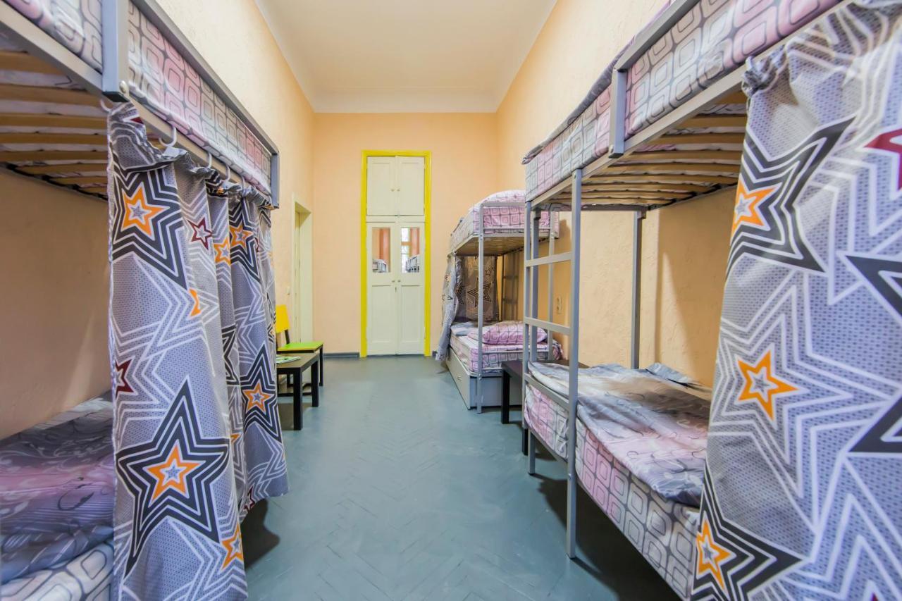 Vorobey Hostel Kiev Eksteriør billede